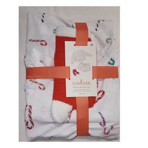 colsie women pajama& sock set size medium